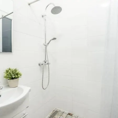 Dessy Downtown Apartament